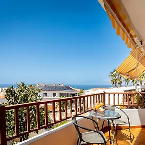 Bouganvillas Ocean View Apartament